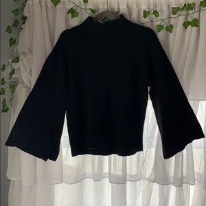 Flare sleeve sweater